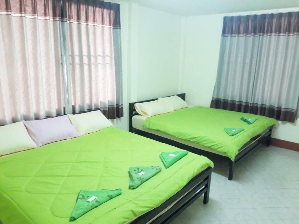 Mae Rampung Beach House คาราโอเกะและสระเด็ก Rayong Dış mekan fotoğraf